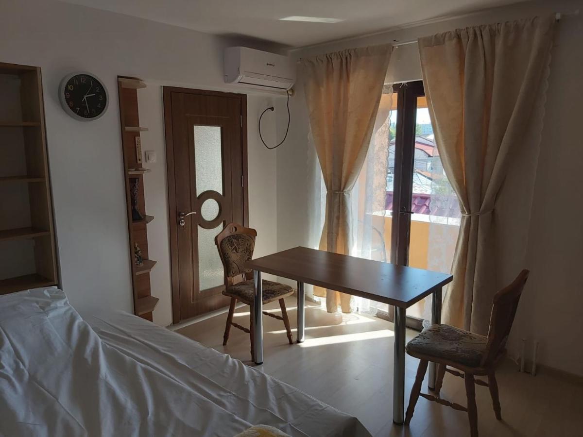 Pensiunea Casa Mara *